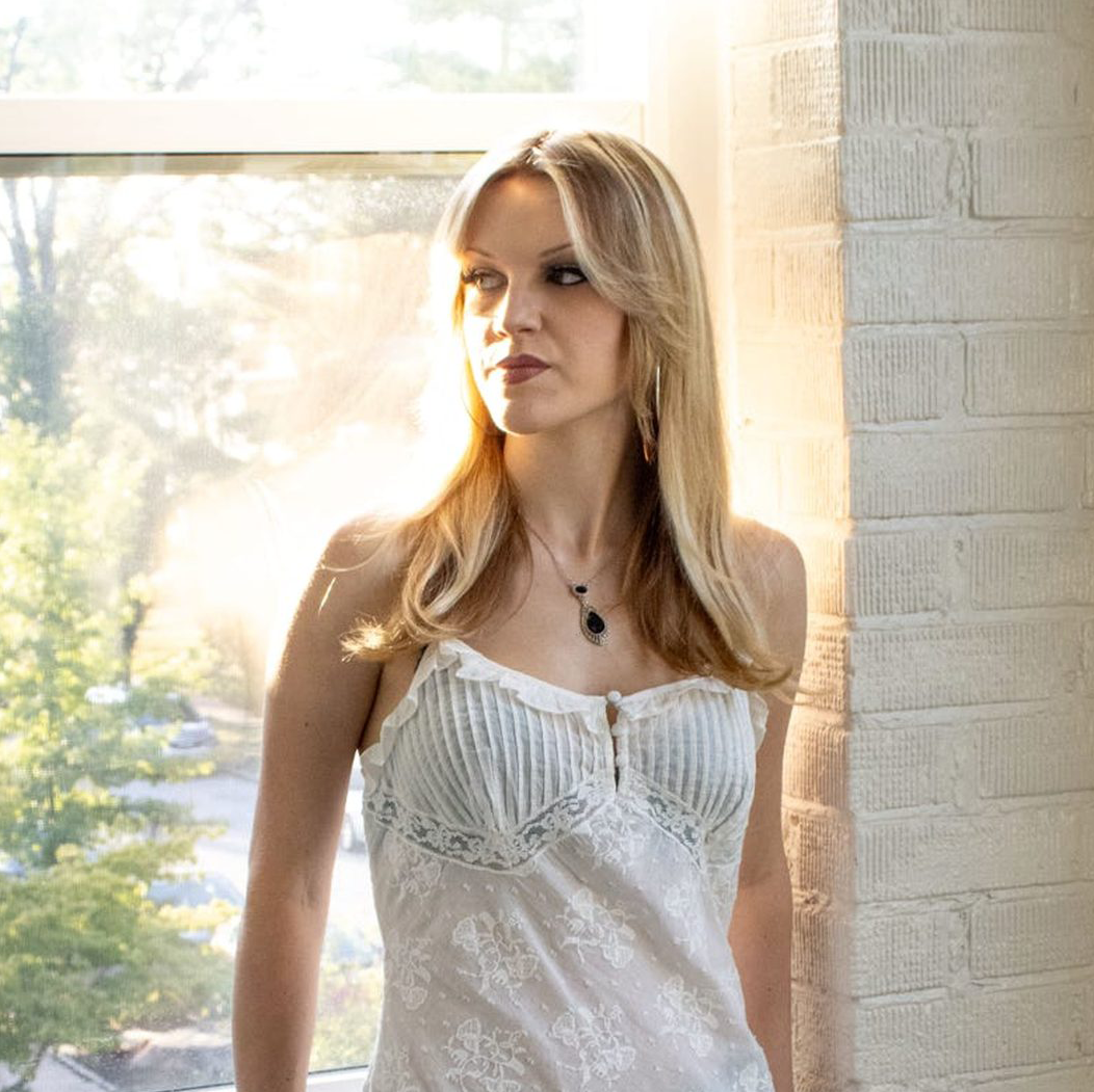 Caroline Blazek